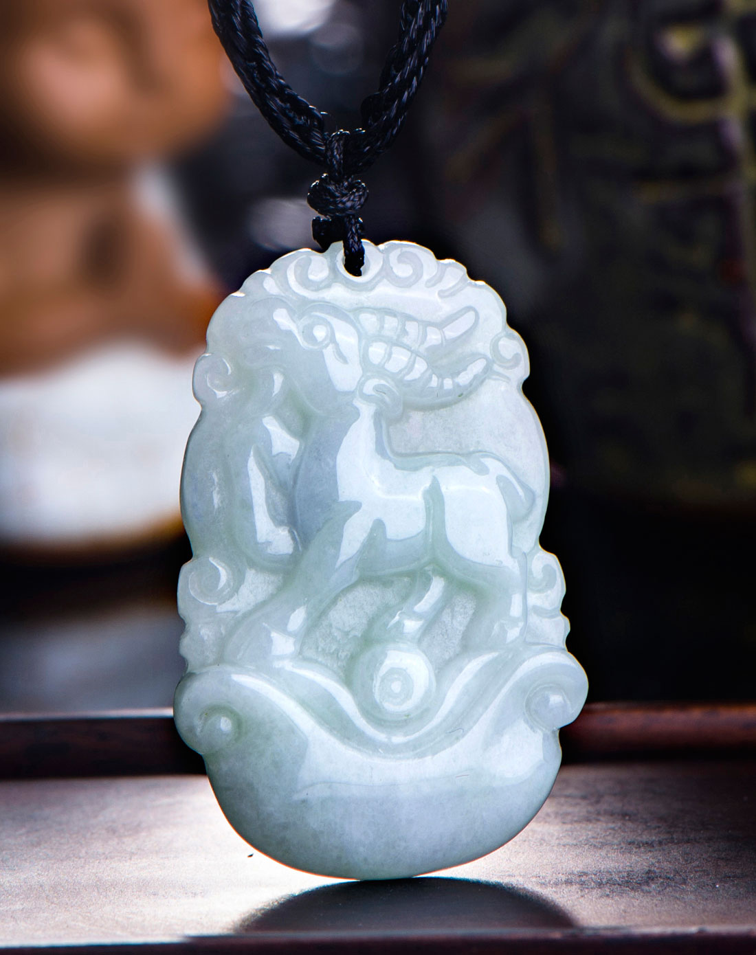 豆种细底名扬四海羊生肖天然a货翡翠挂件(附国检证书)