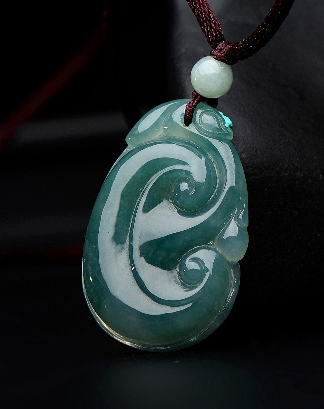 a货翡翠油青冰种万事如意吊坠