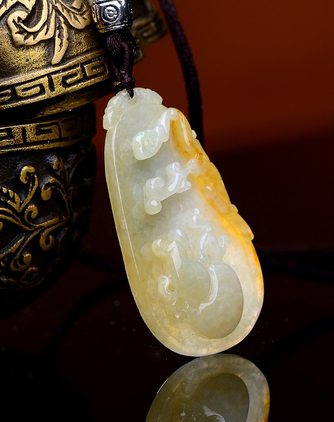 a货翡翠冰糯种黄翡巧雕福禄双至吊坠