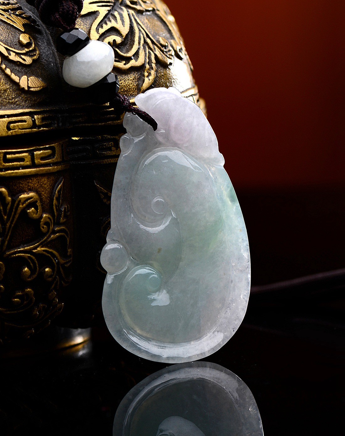 a货翡翠冰糯种浅绿事事如意吊坠