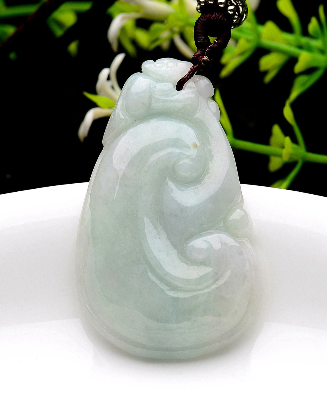 a货翡翠糯种浅绿万事如意吊坠