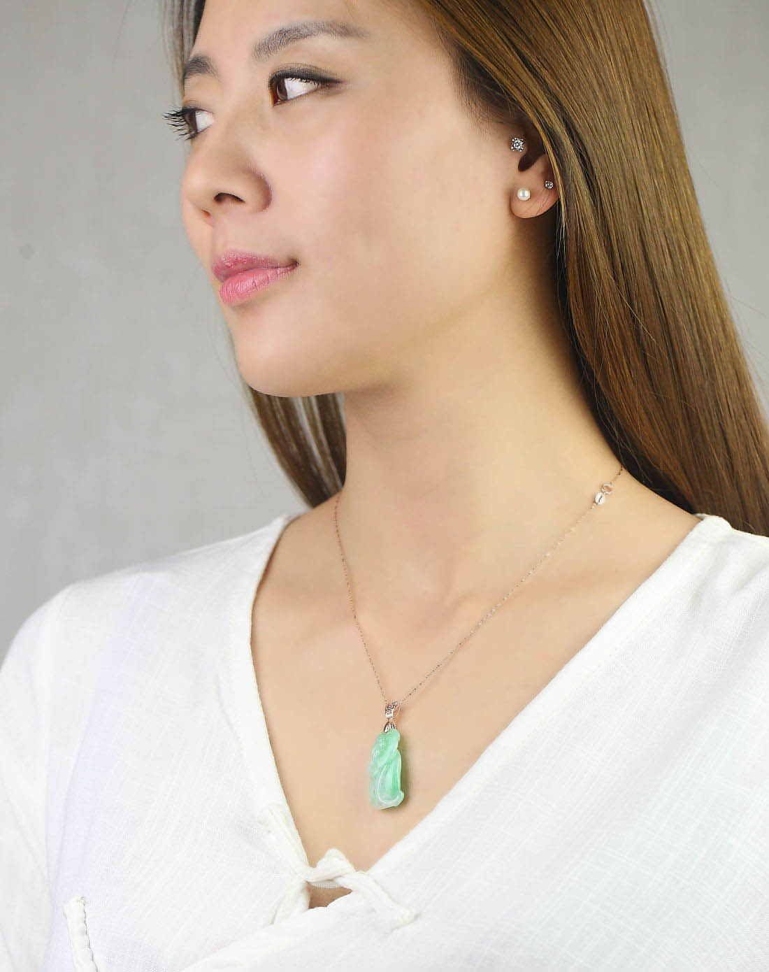 天然a货飘阳绿翡翠招财如意吊坠(权威证书)