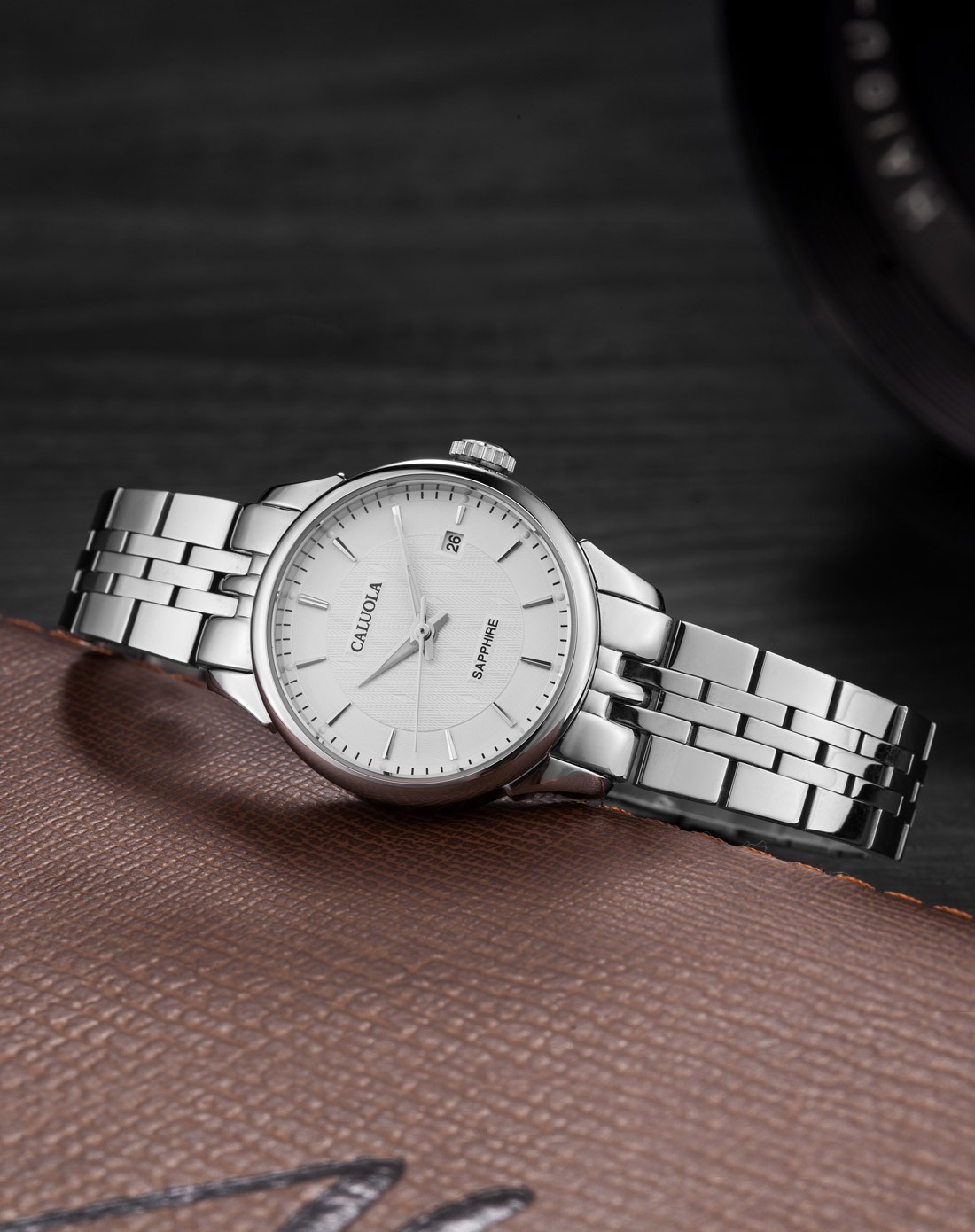 卡罗莱caluola 菱纹单夜光简约石英女表