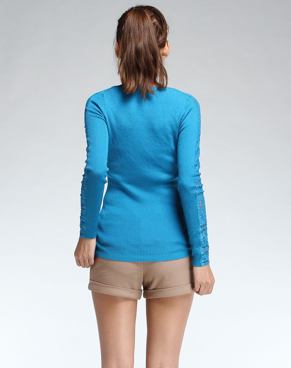 孔雀蓝色舒适长袖上衣