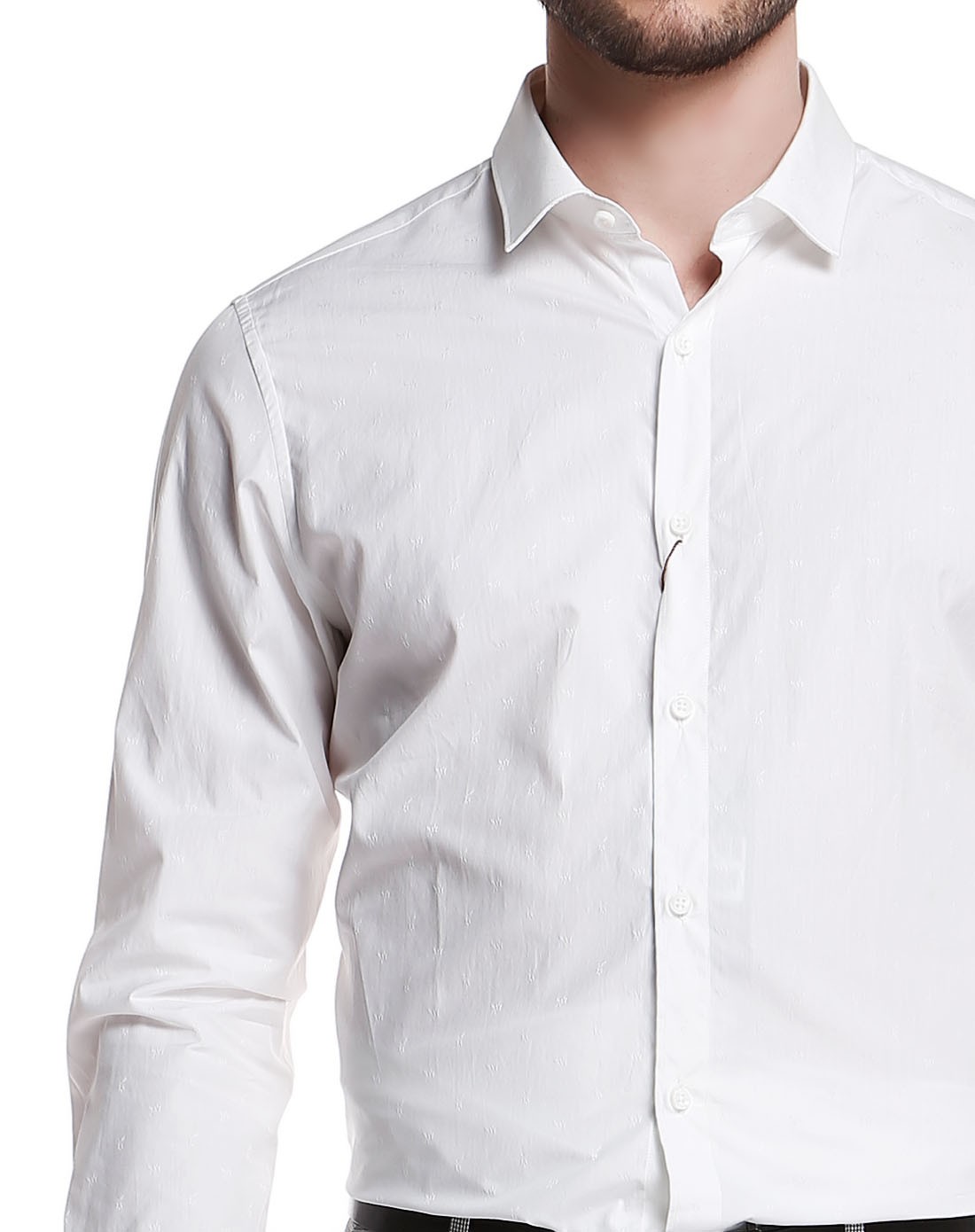 白色时尚帅气长袖衬衫