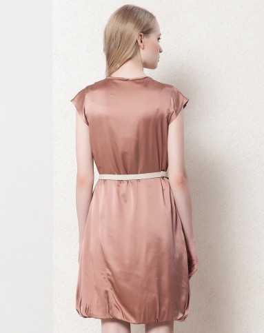 深藕粉色气质高贵盖肩袖连衣裙