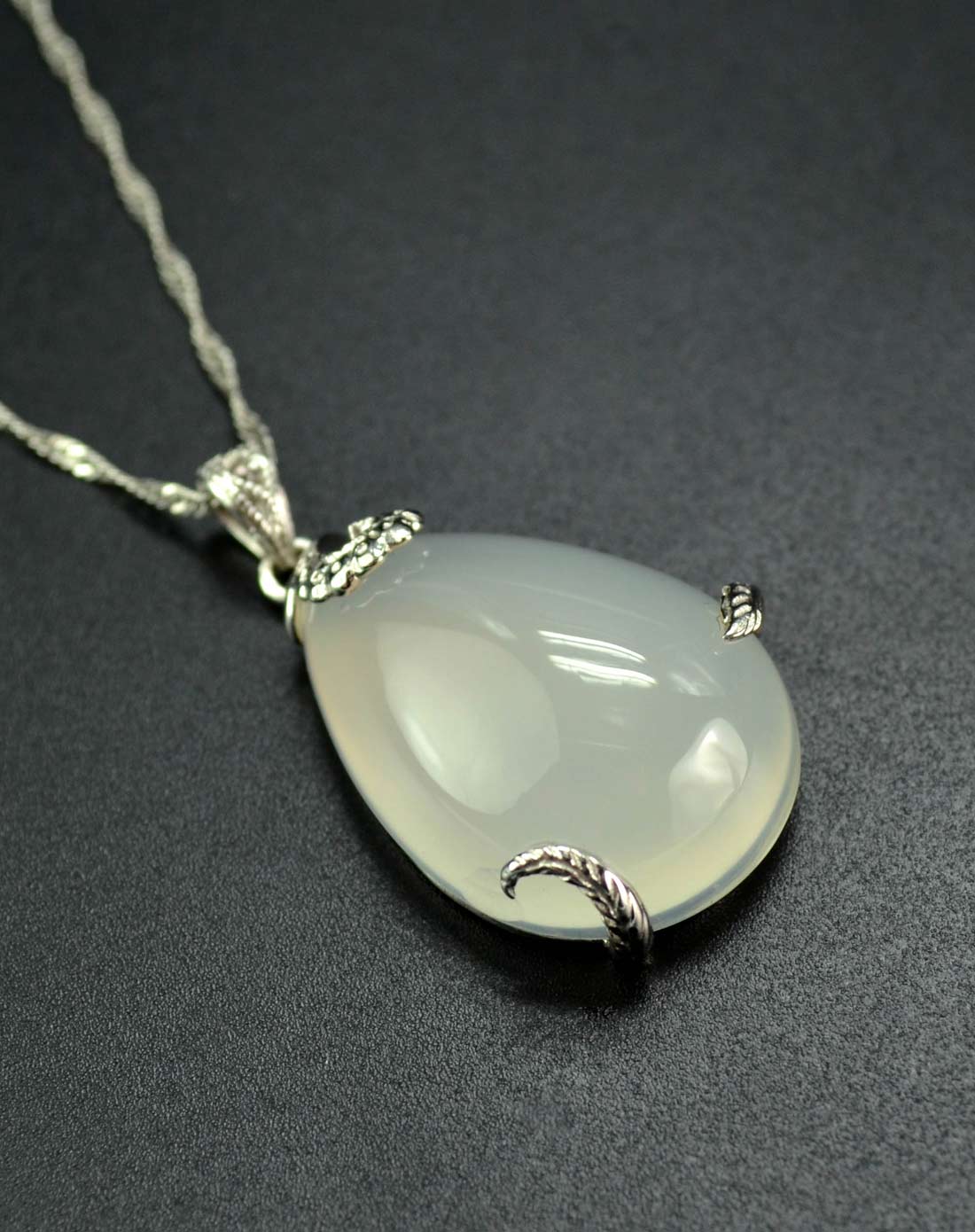 冰种白玉髓k白水滴吊坠(配链)