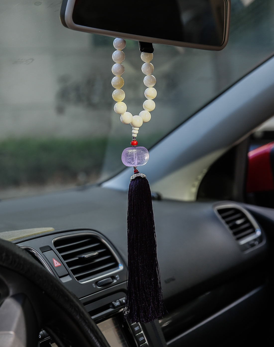 深海冰种砗磲-藏式金丝砗磲流苏车挂