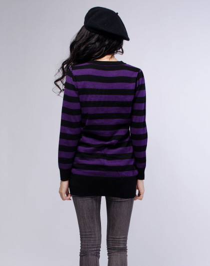 紫黑条纹时尚圆领毛衣