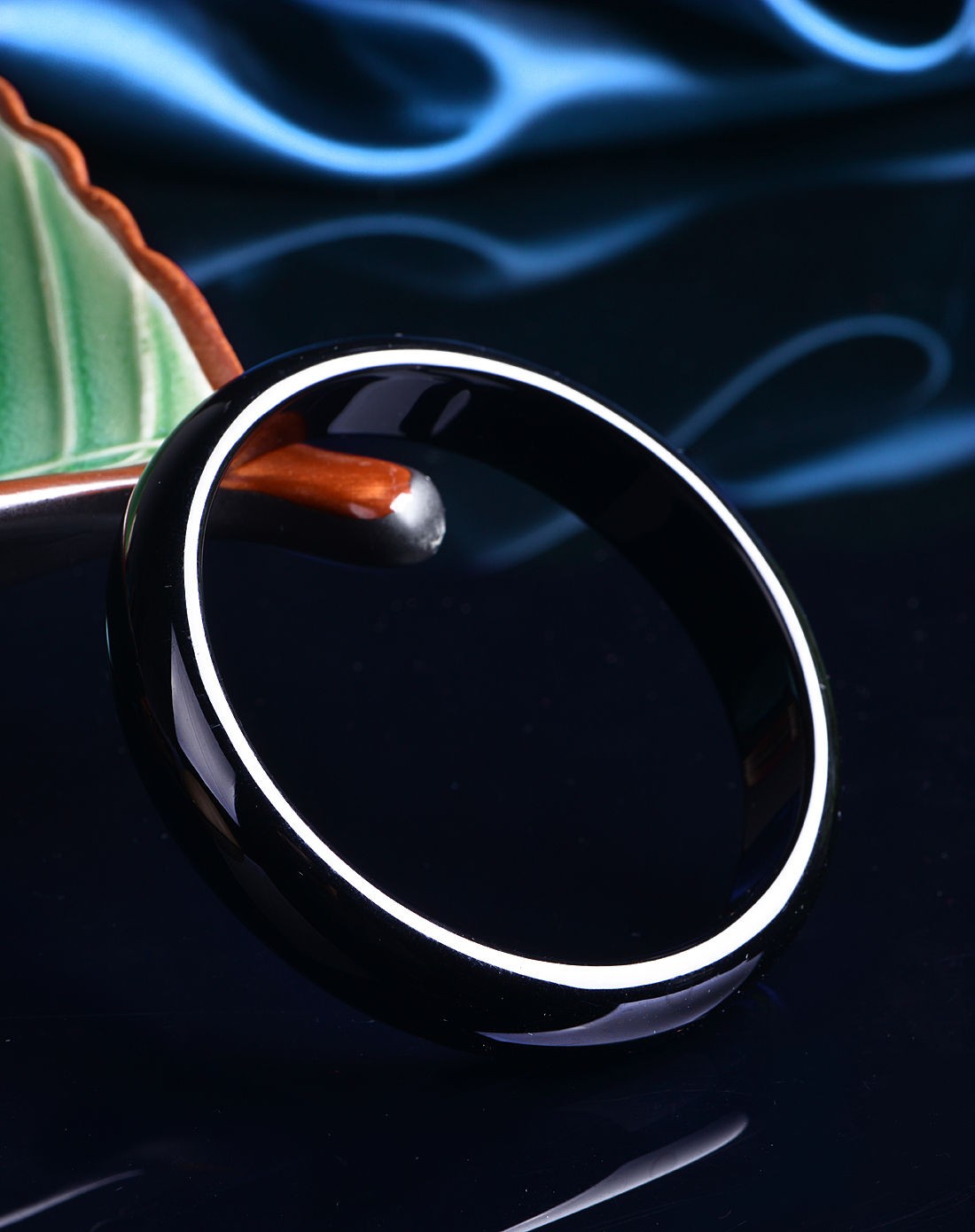 经典大气黑玛瑙中边加厚手镯附证书