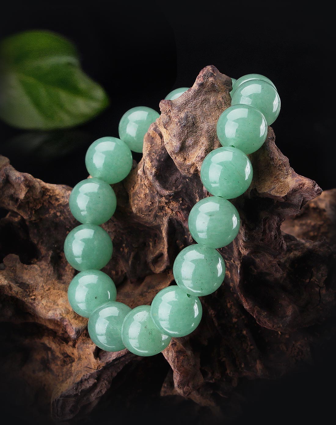 开运东陵石简约手串(附证书)