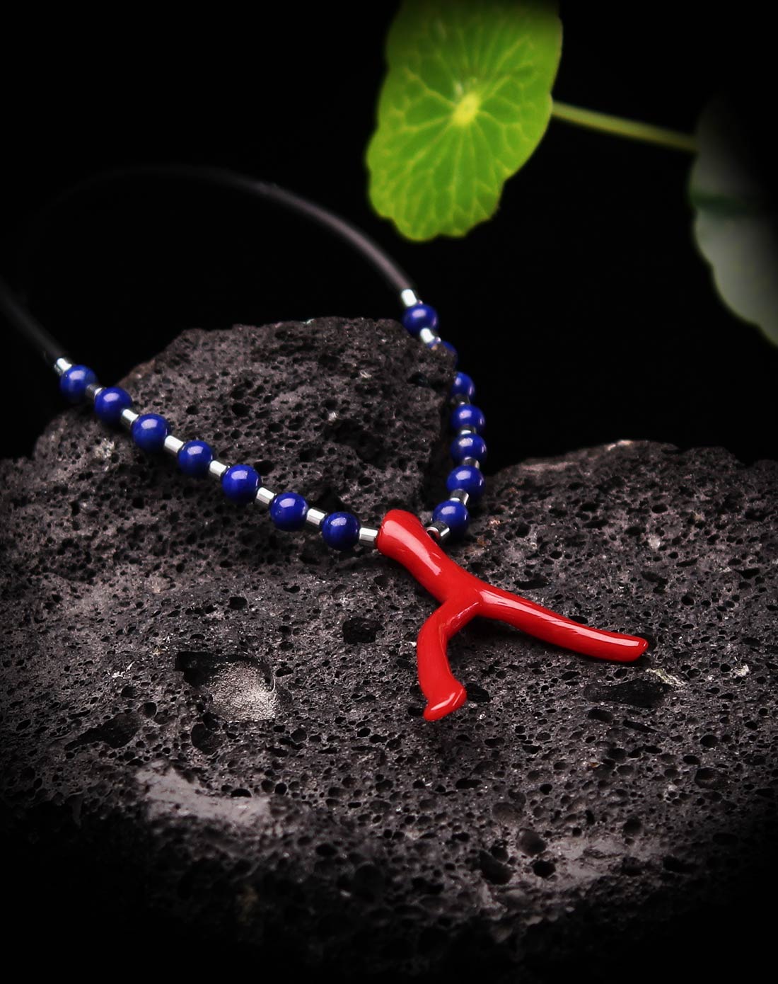 精致红珊瑚原枝搭青金石项链坠附证书