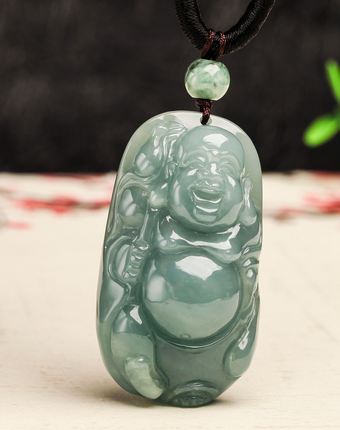 浑厚逍遥自在佛a货翡翠(附国检证书)