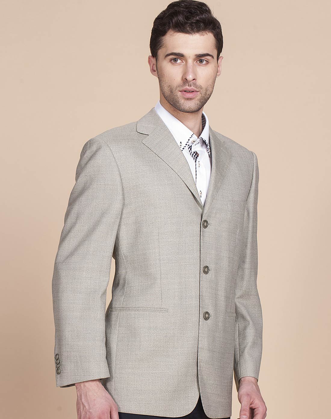 男士豆绿色休闲西服