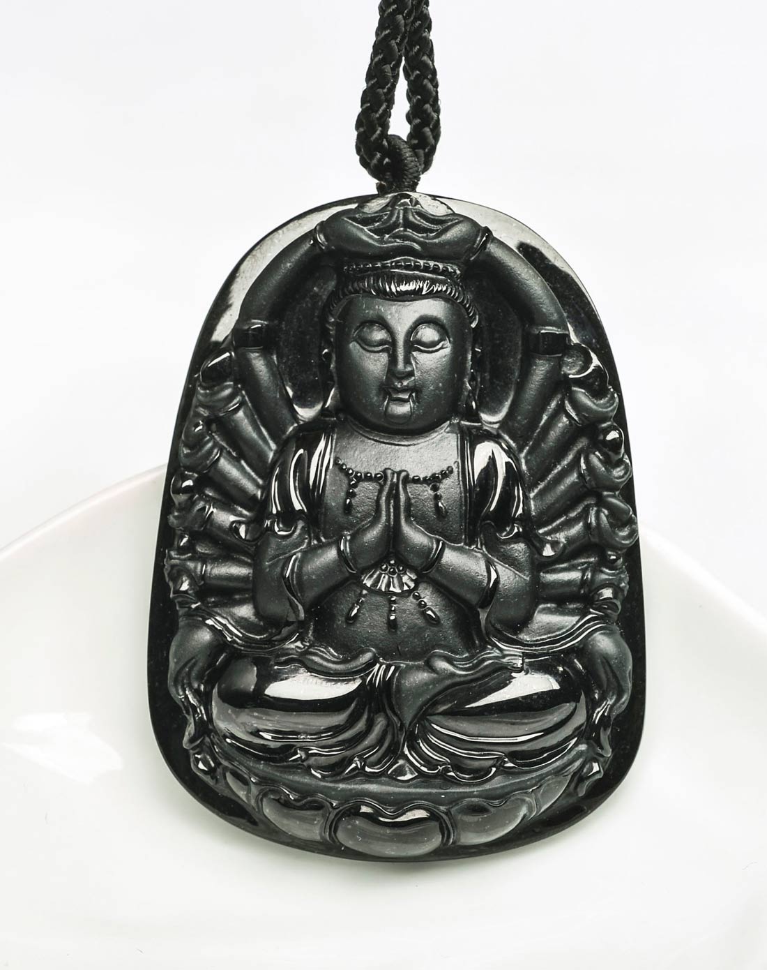 天然翡翠a货辟邪墨翠千手观音挂件 强光三分之一绿(附国检证书)