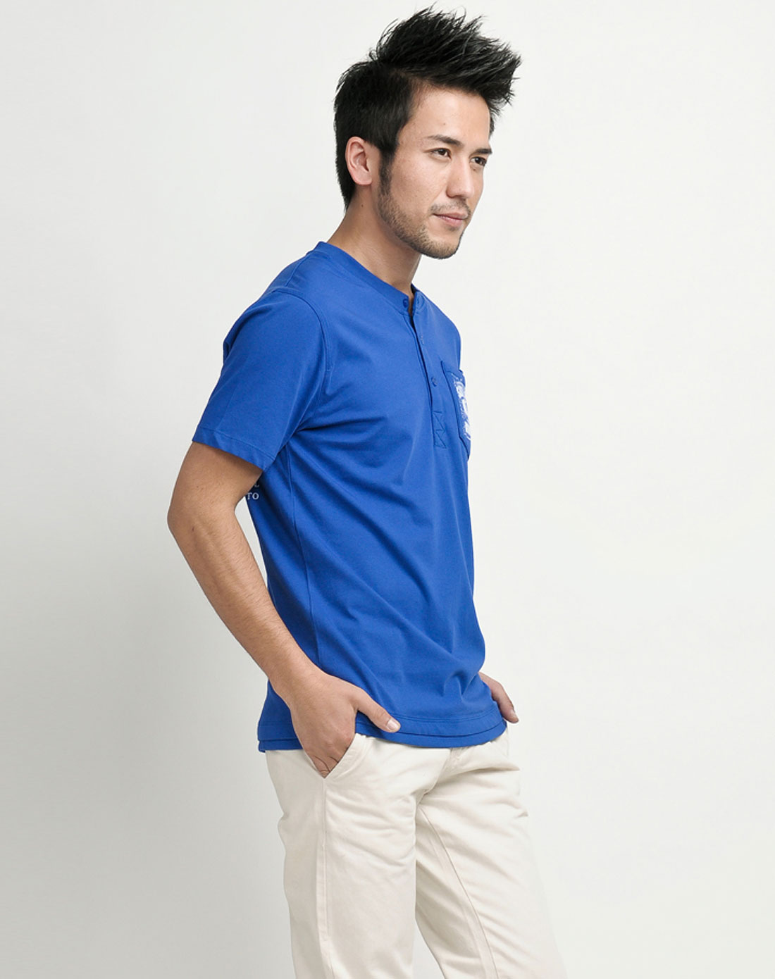 宝蓝色短袖休闲t恤