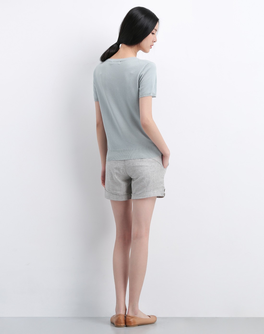 女式豆绿灰短袖t恤