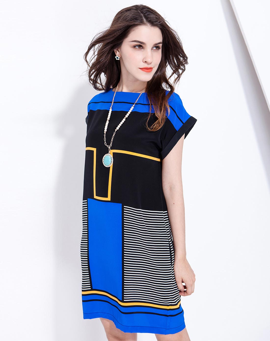 2015新款真丝蓝黑拼色时尚连衣裙