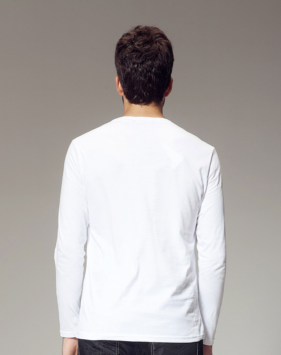 漂白色圆领亮片长袖t恤