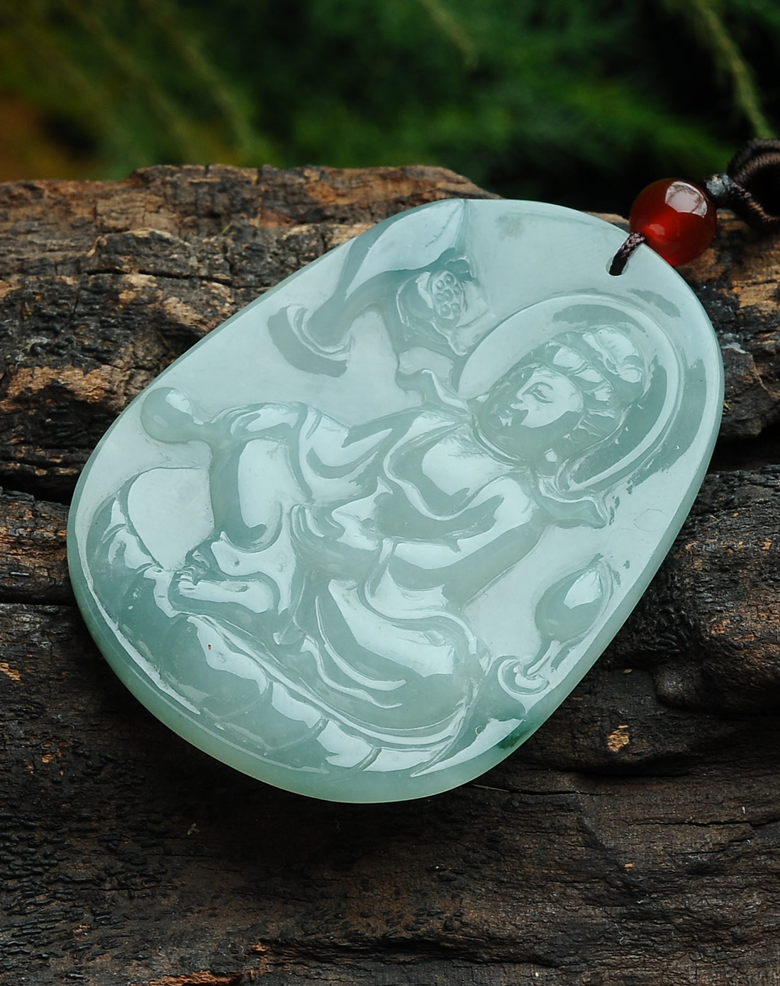 天然翡翠莲花观音挂件(附国检证书)