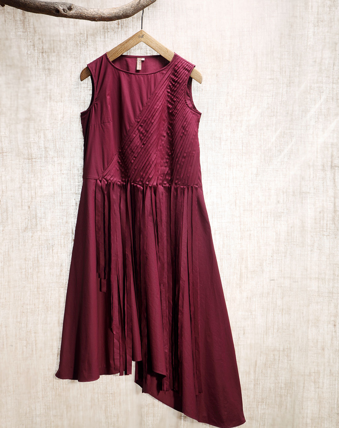 枣红色简约个性棉质流苏裙摆显瘦连衣裙