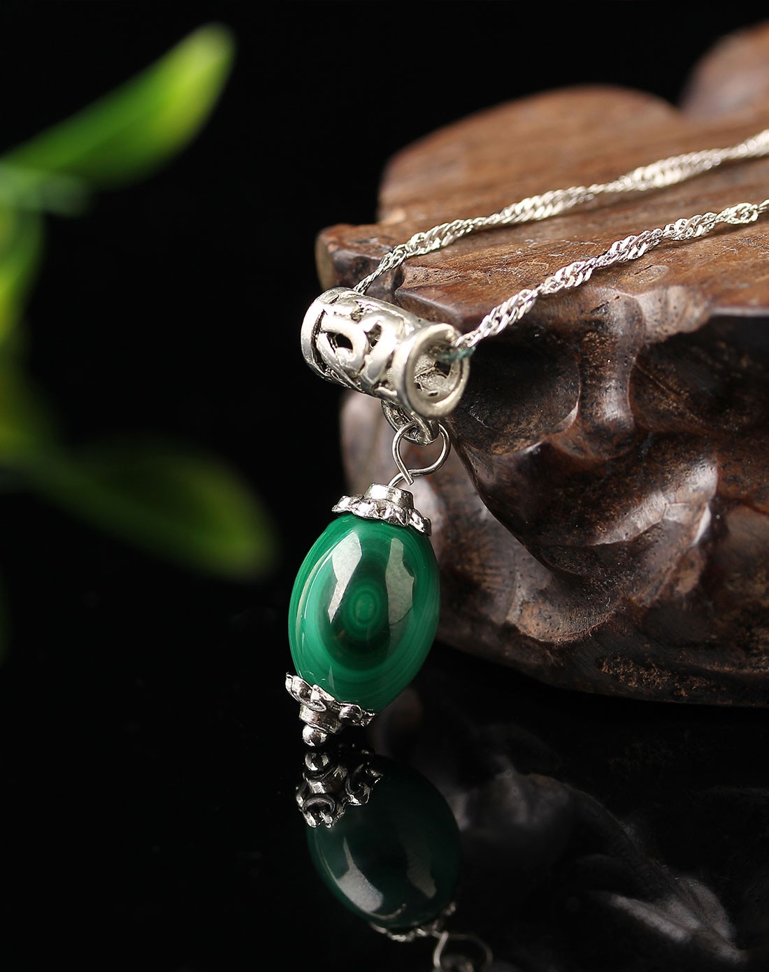 幸运宝石3a级天然孔雀石桶珠吊坠