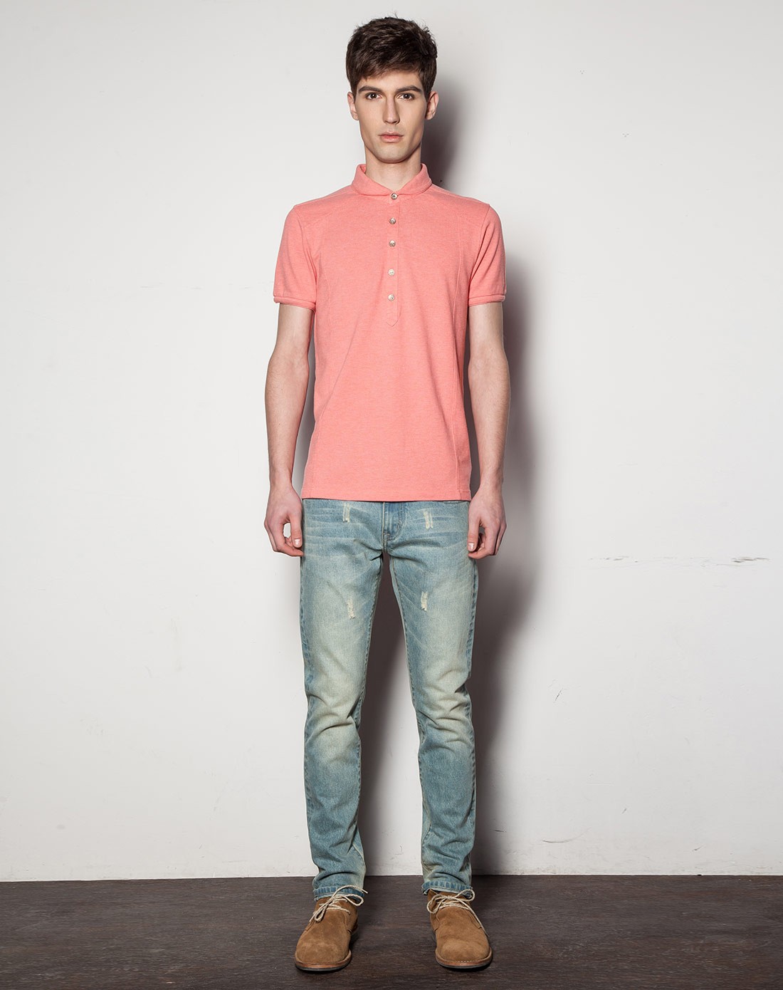 男浅粉色时尚休闲短袖polo衫