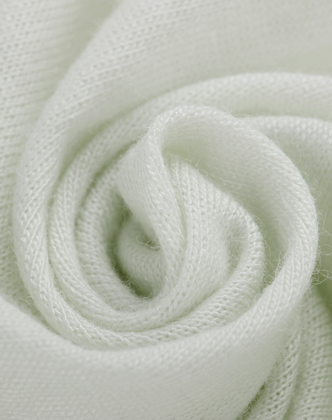 中性粉兰竹纤维开裆短裤