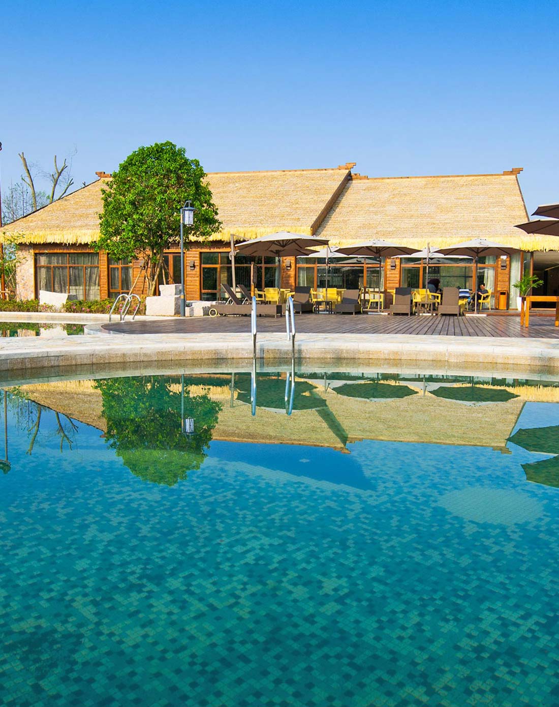 31)扬州隐居逸扬凤凰岛温泉度假村落1晚 双人三餐 温泉 spa(周日-周四