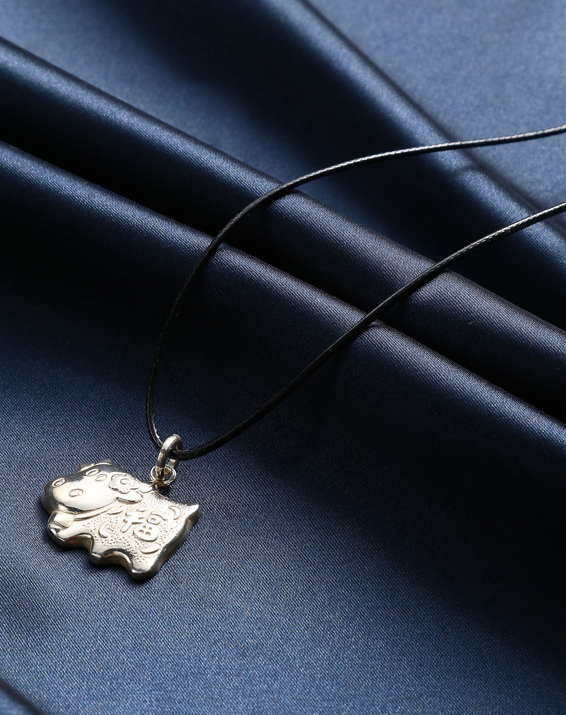 生肖一福牛项链