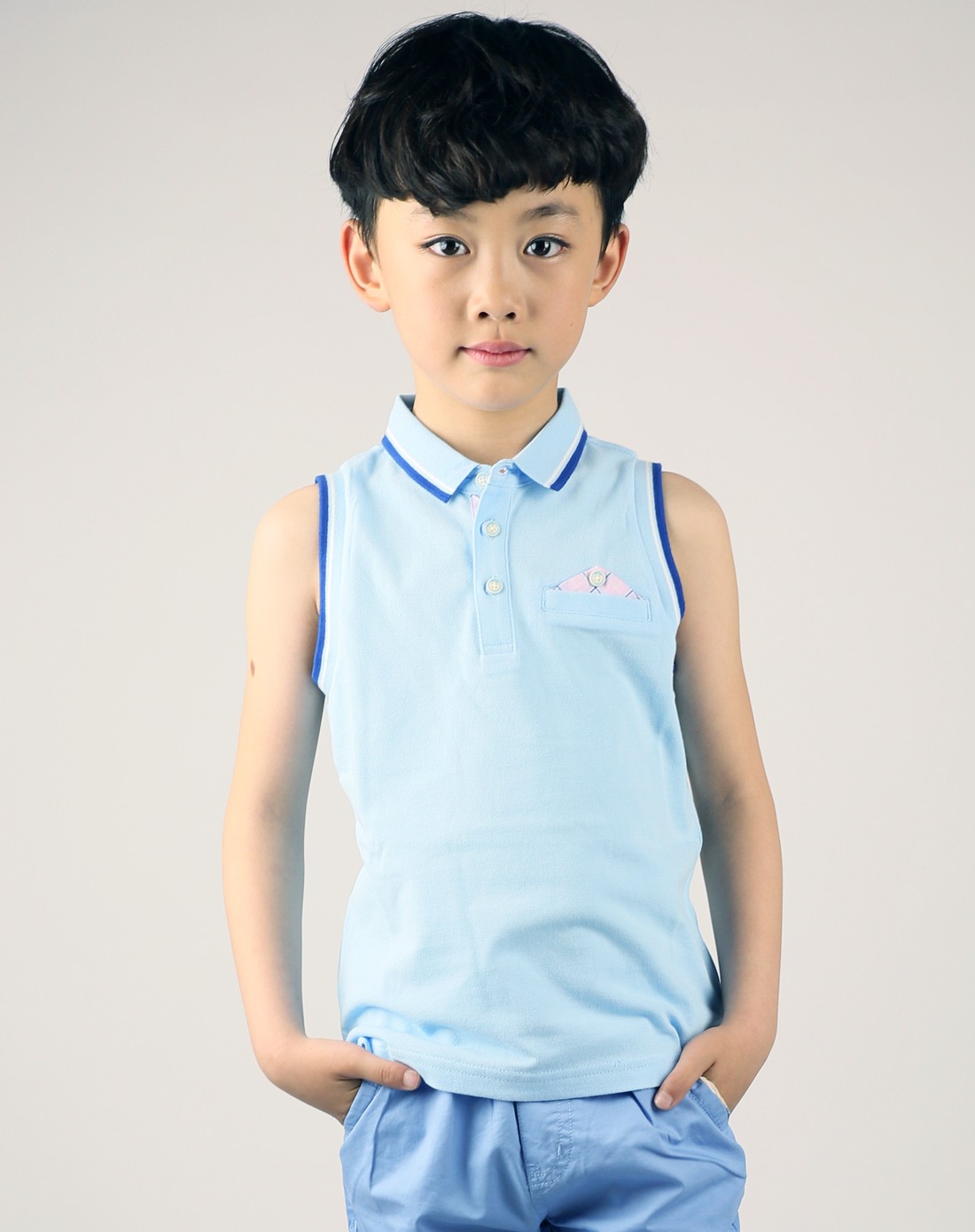 男童天蓝清爽背心