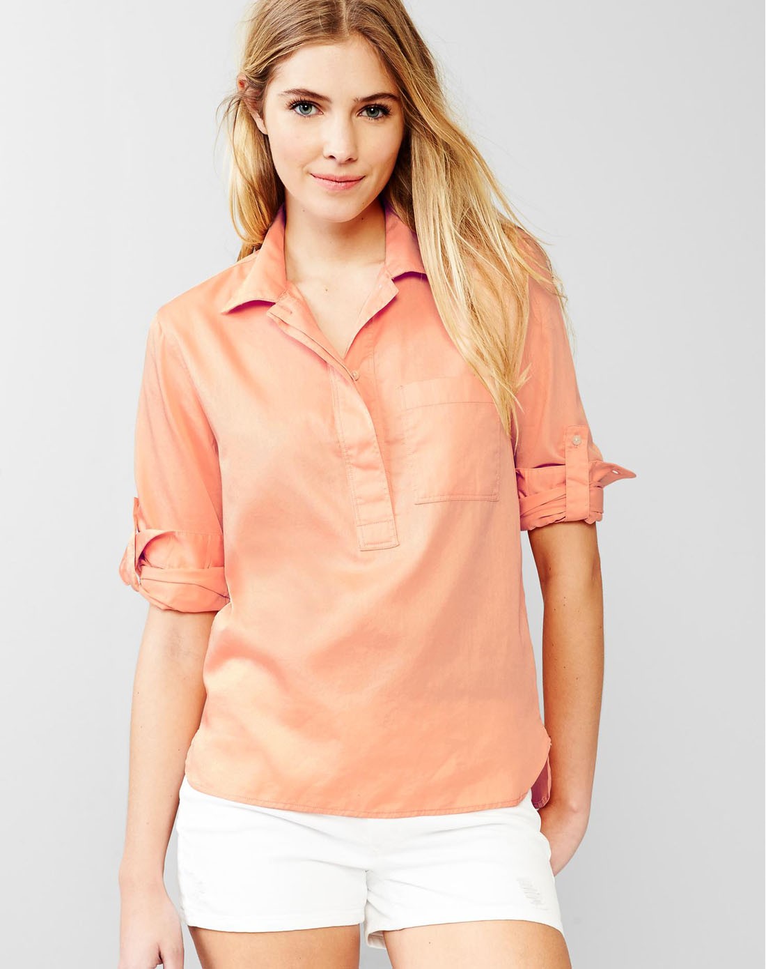 浅橙色亮丽时尚长袖衬衫