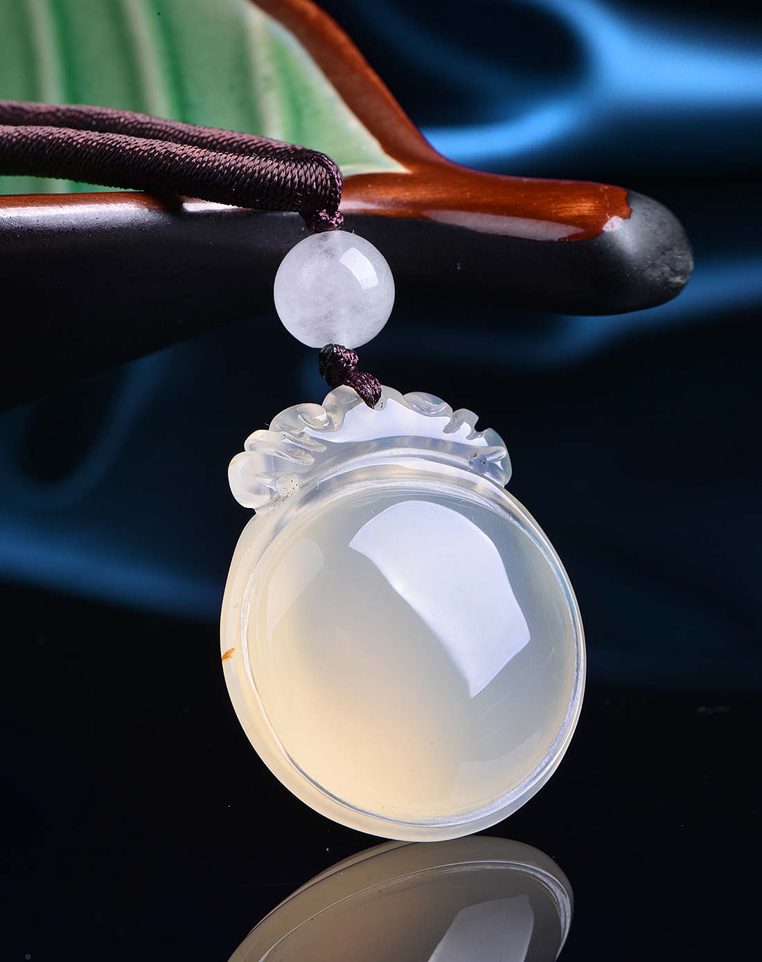 护心镜白玉髓项链附证书