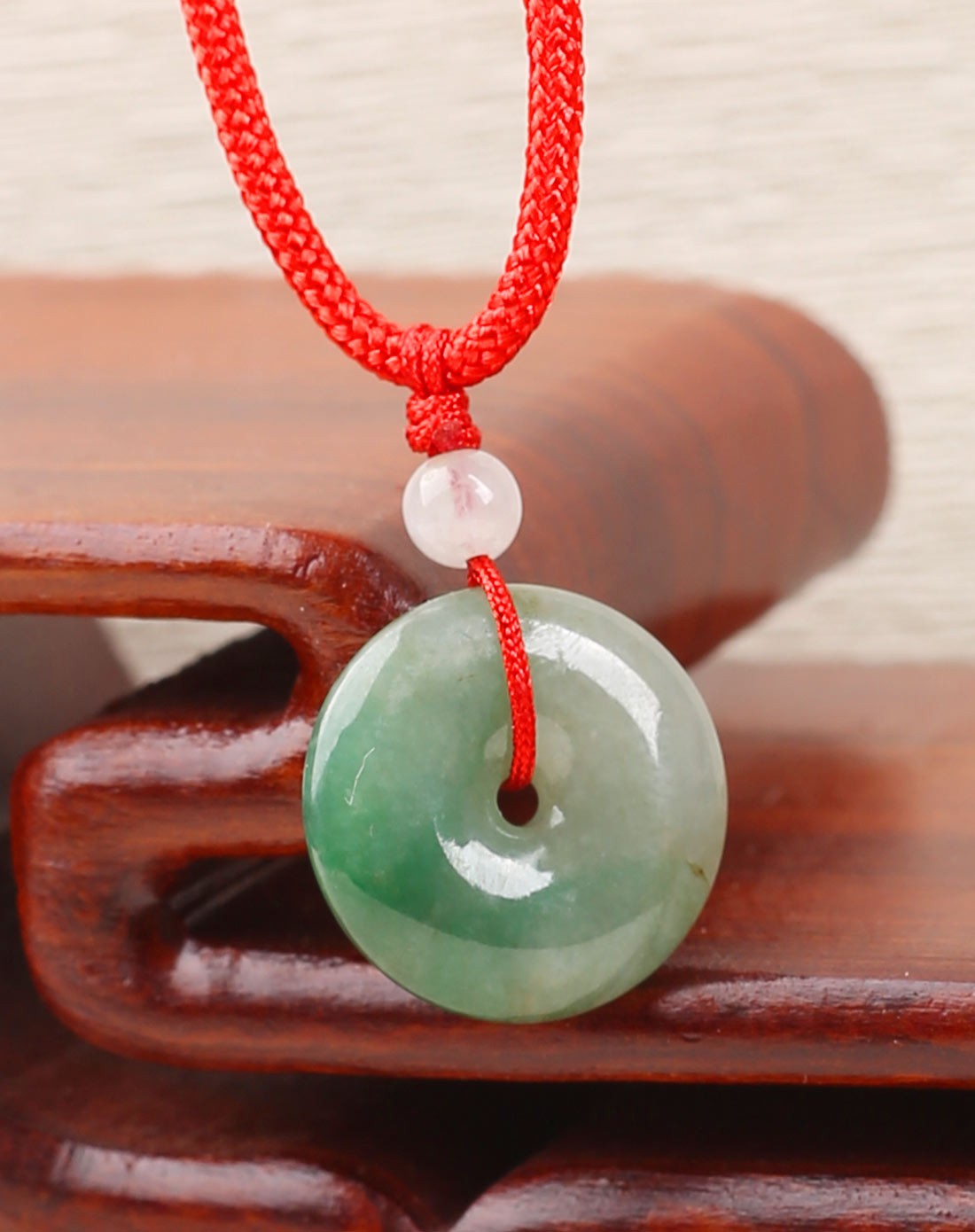 天然翡翠a货如意环挂件(国家权威认证)