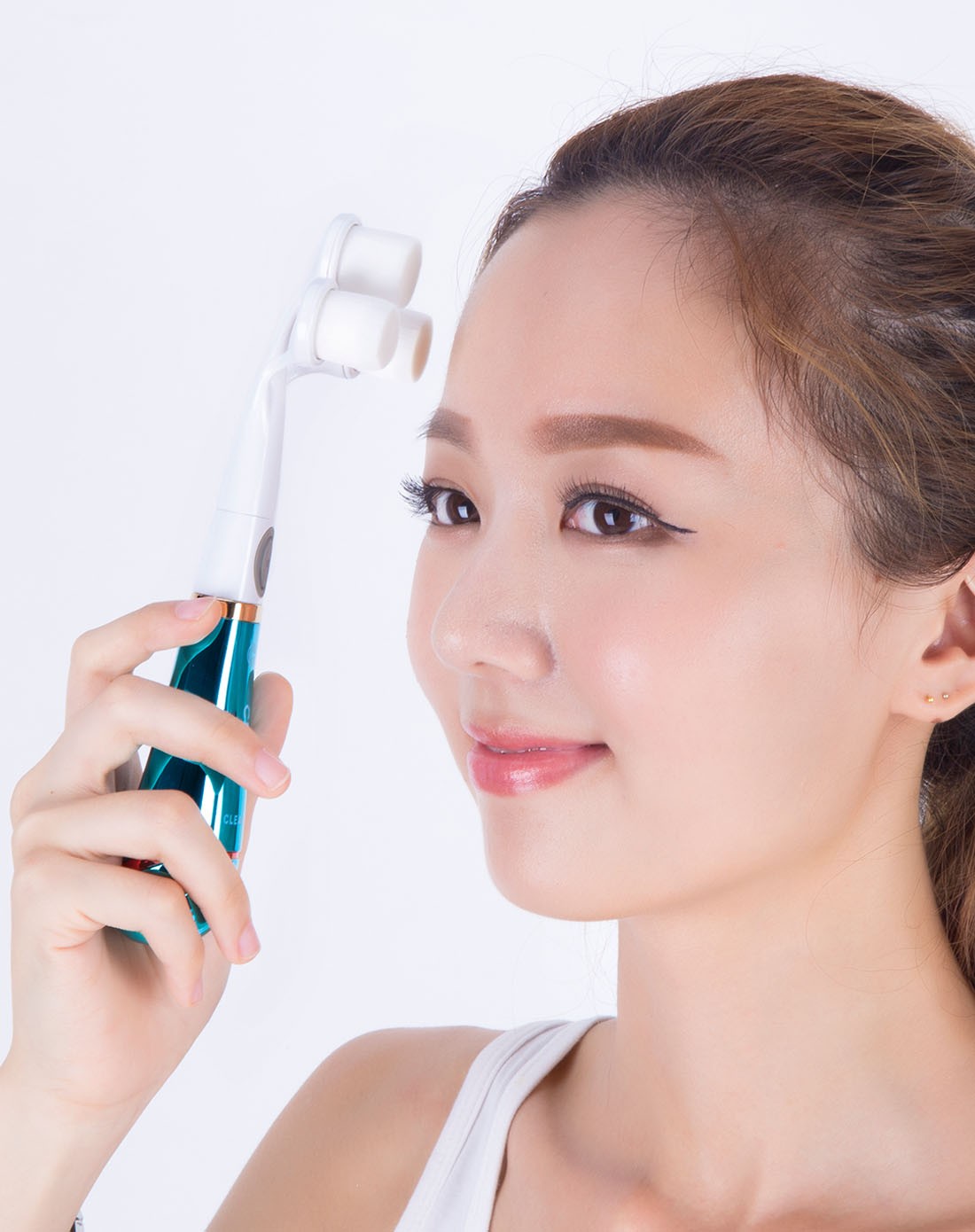 洗脸神器深层毛孔清洁美白肌肤按摩器