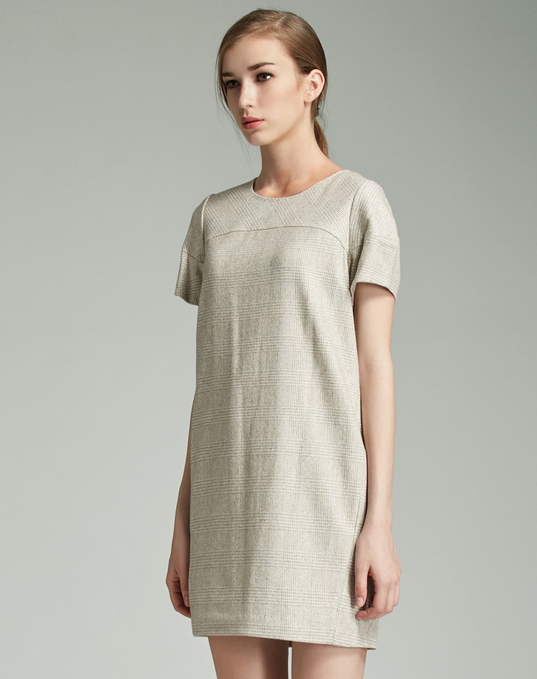 米白色银葱格子o型休闲连衣裙