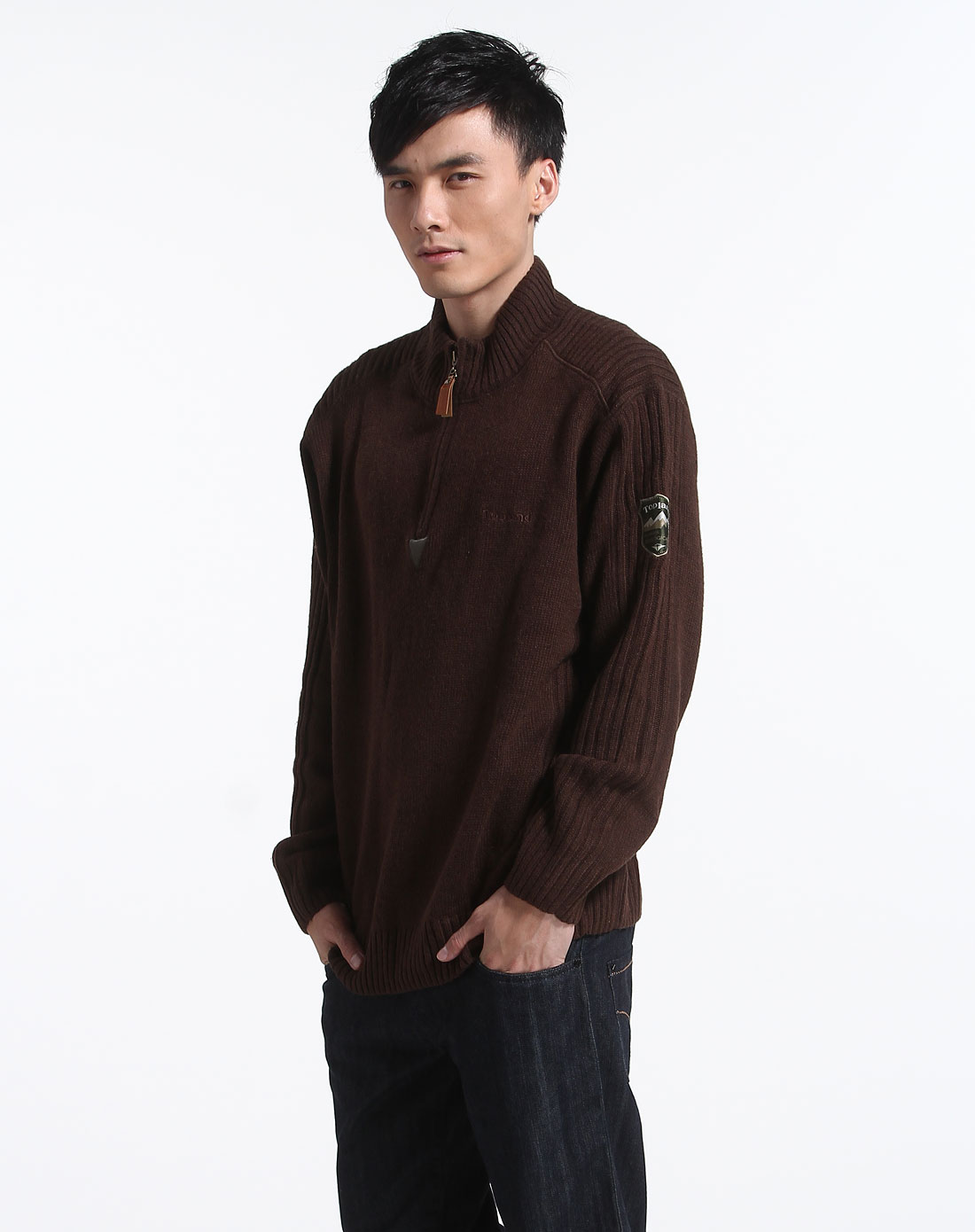 男款咖啡色休闲时尚长袖毛衣
