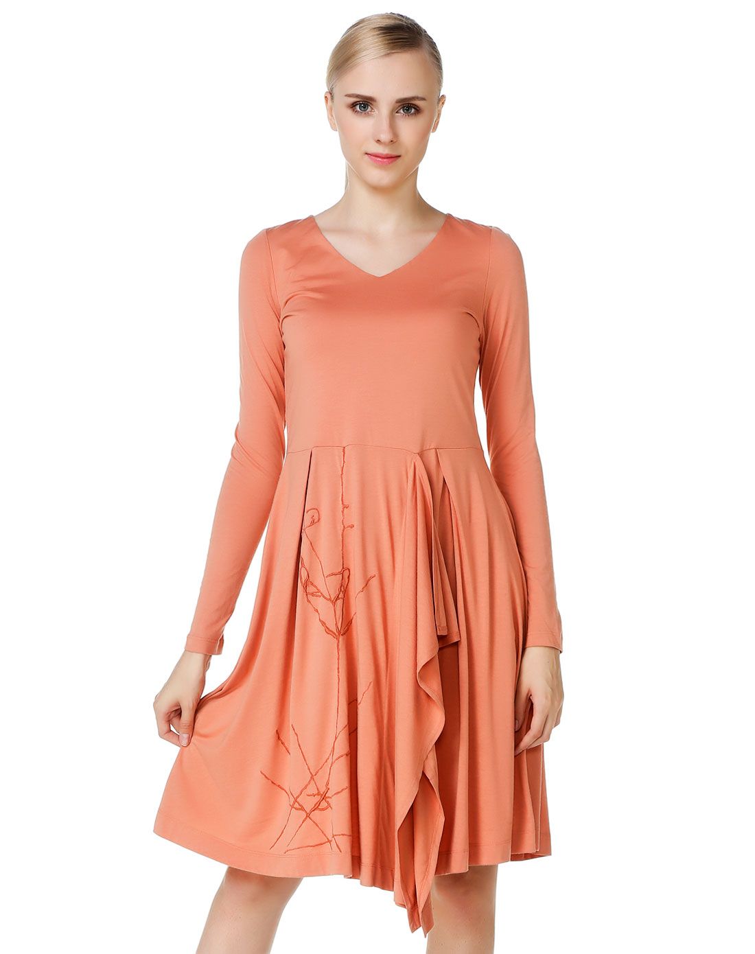 蜡粉色名媛绣线长袖连衣裙