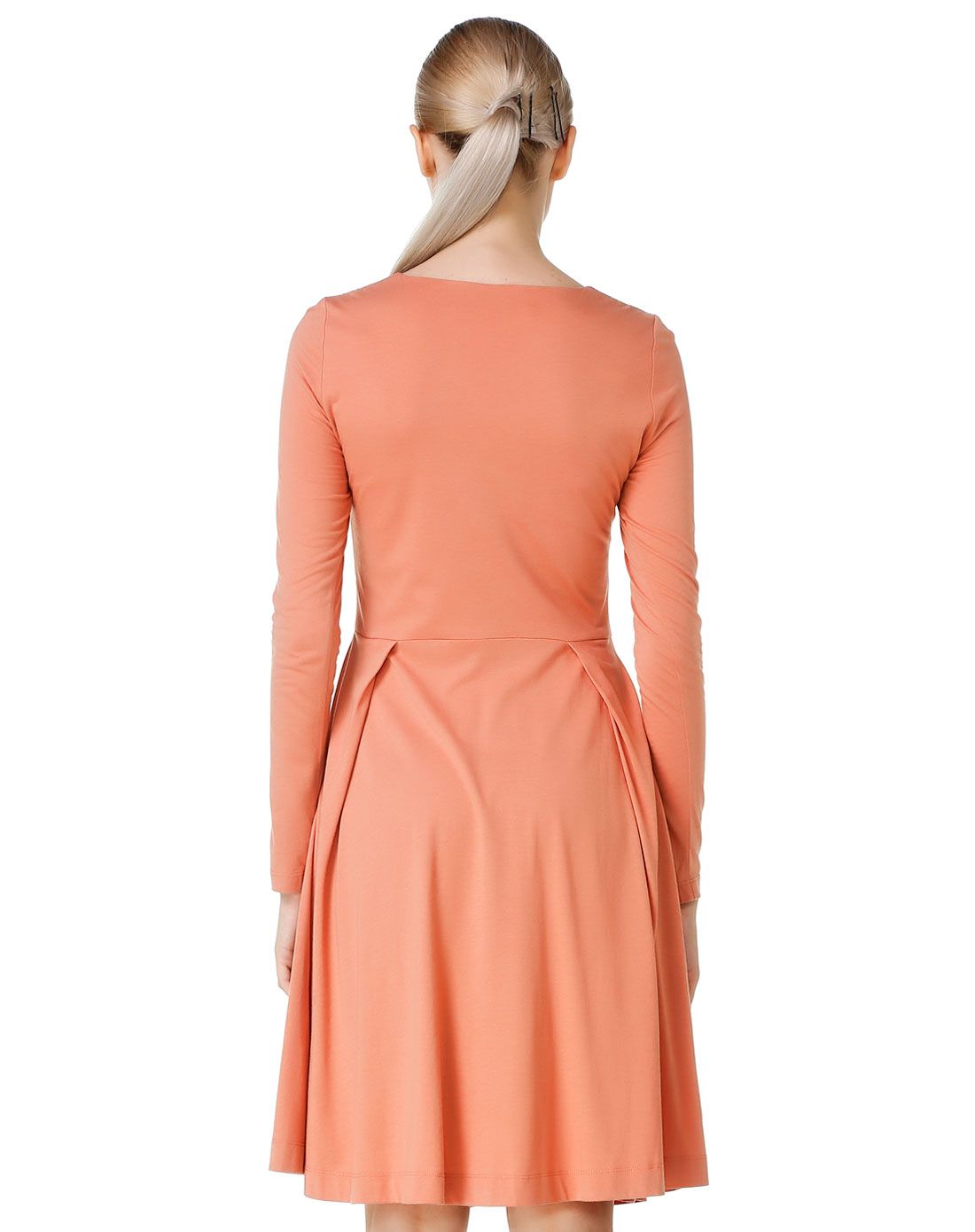 蜡粉色名媛绣线长袖连衣裙