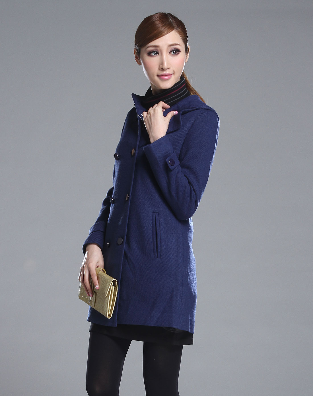 比音勒芬biem.l.fdlkk男女装混合专场-女款深蓝色时尚连帽长袖大衣