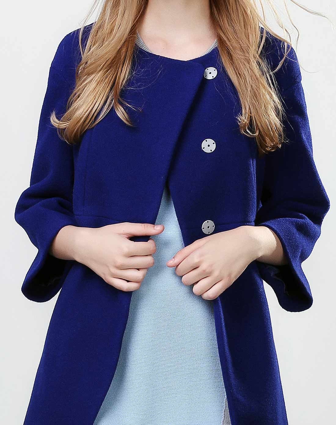 墨蓝色优雅a摆圆领羊毛大衣