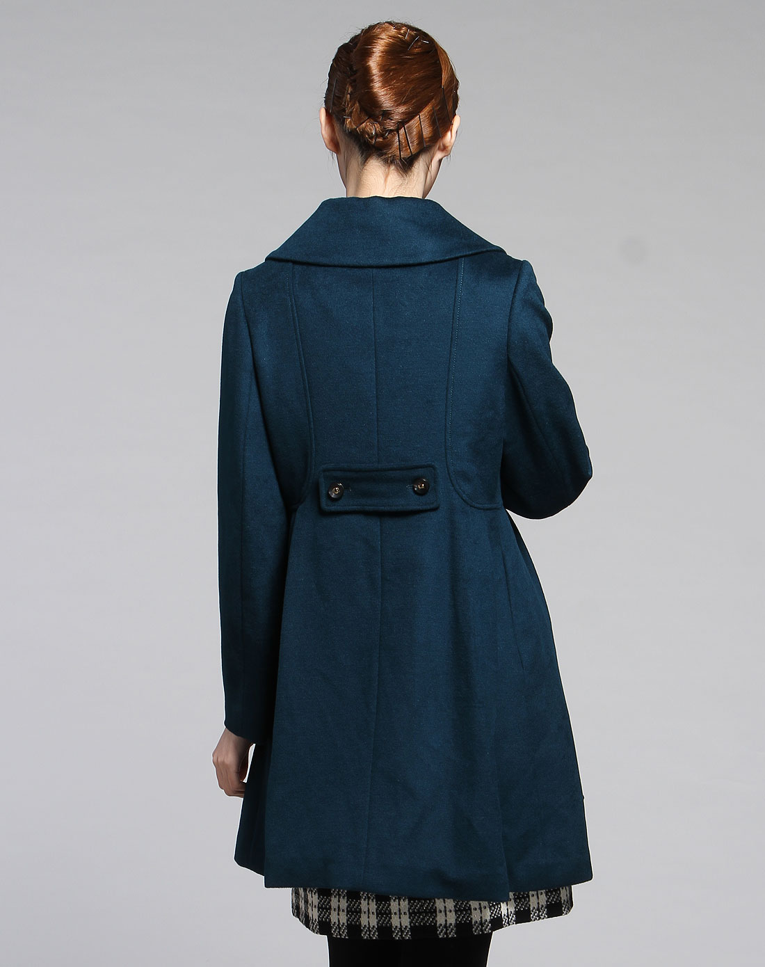 蓝绿色翻领简约长袖大衣