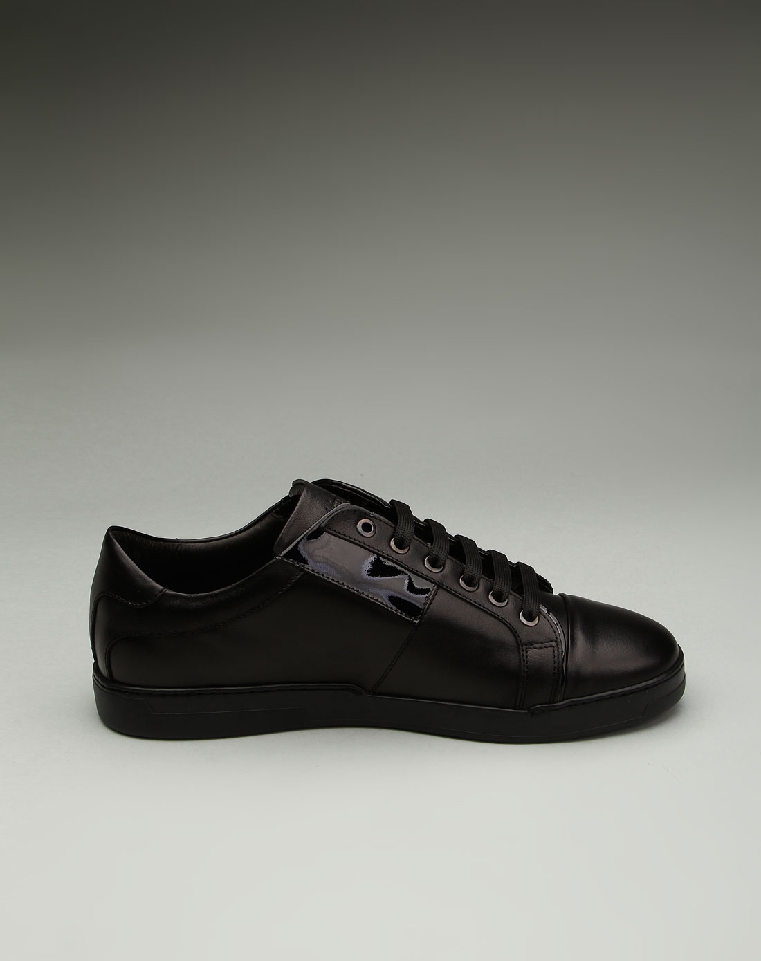 ck collection 男款帅气个性朝气休闲鞋黑色