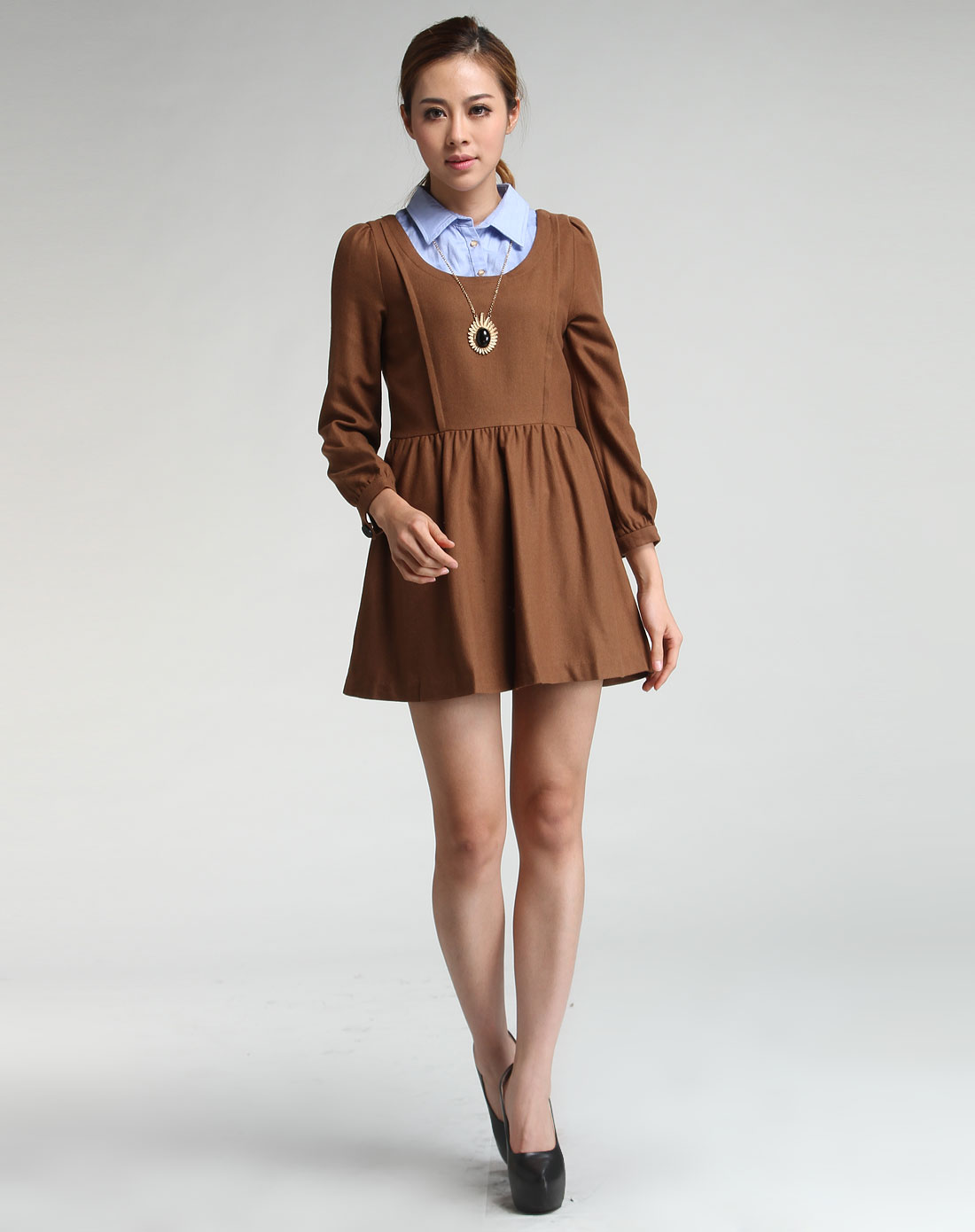 黄褐色时尚假两件套长袖连衣裙