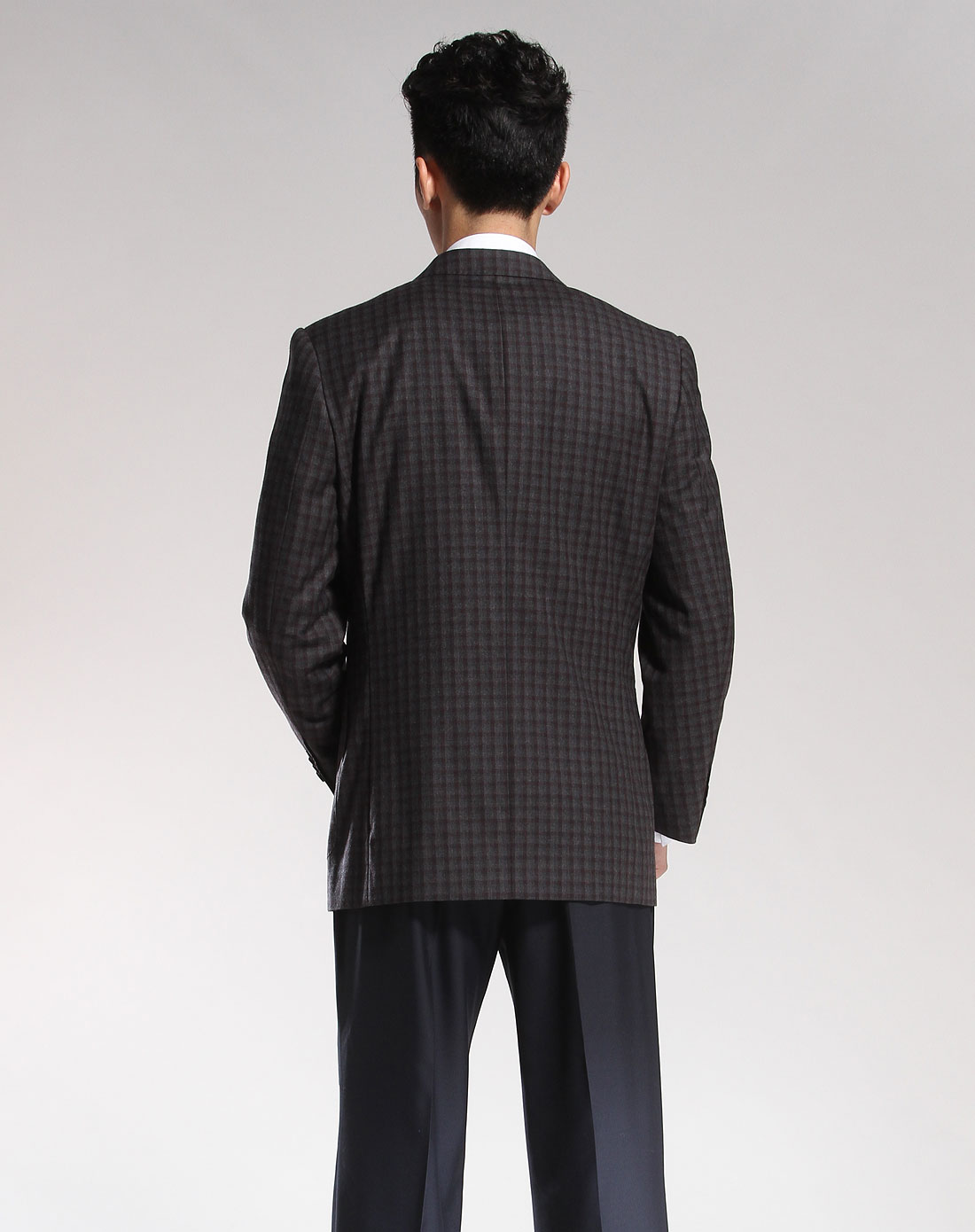 棕灰色帅气时尚长袖西装上衣