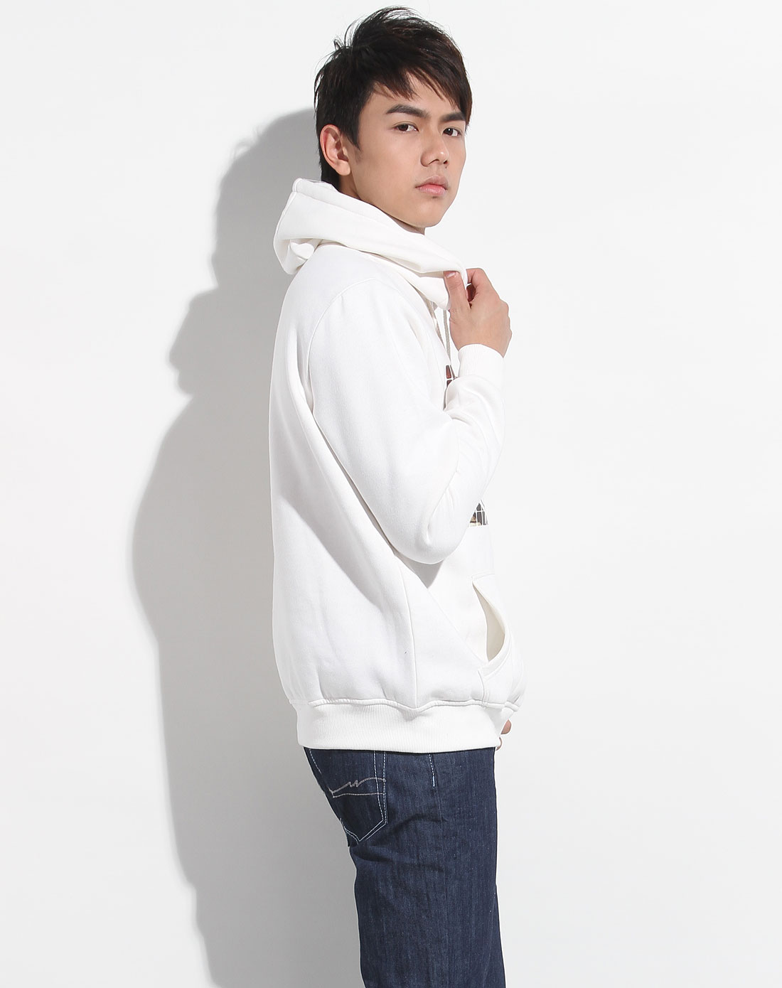 男款米白色休闲图纹长袖卫衣