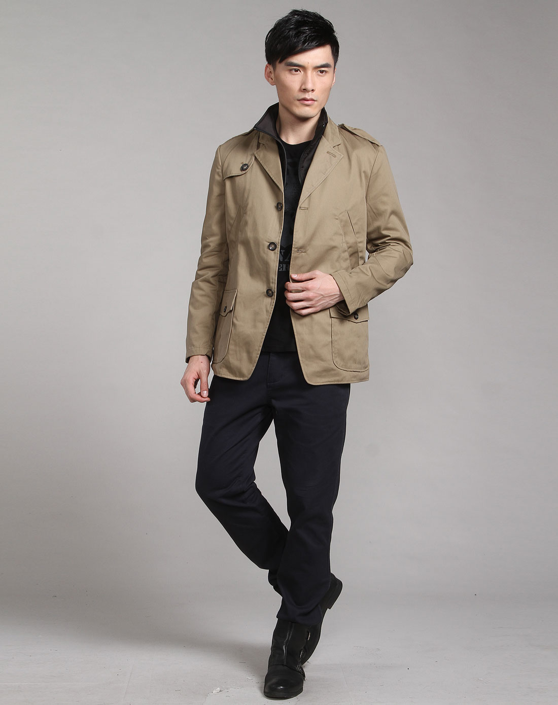 军卡其色双层领长袖休闲西装