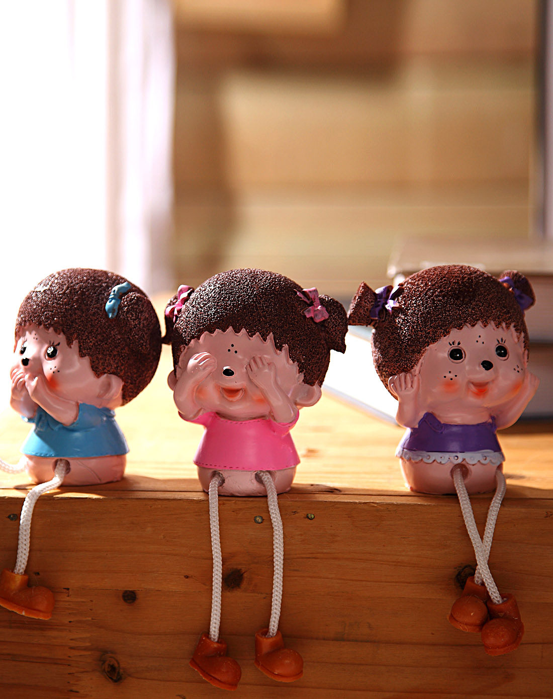 卡通树脂工艺摆件吊脚娃娃-蒙奇奇(不听,不看,不语)