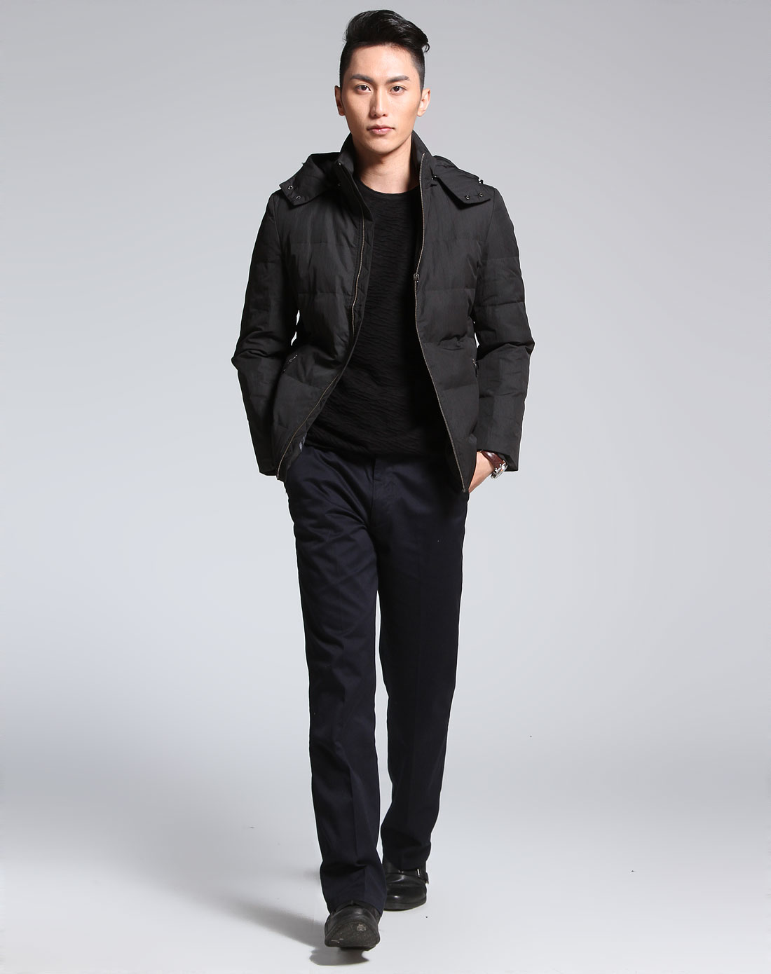 宾度j.benato男装专场-黑色休闲拉链长袖羽绒外套