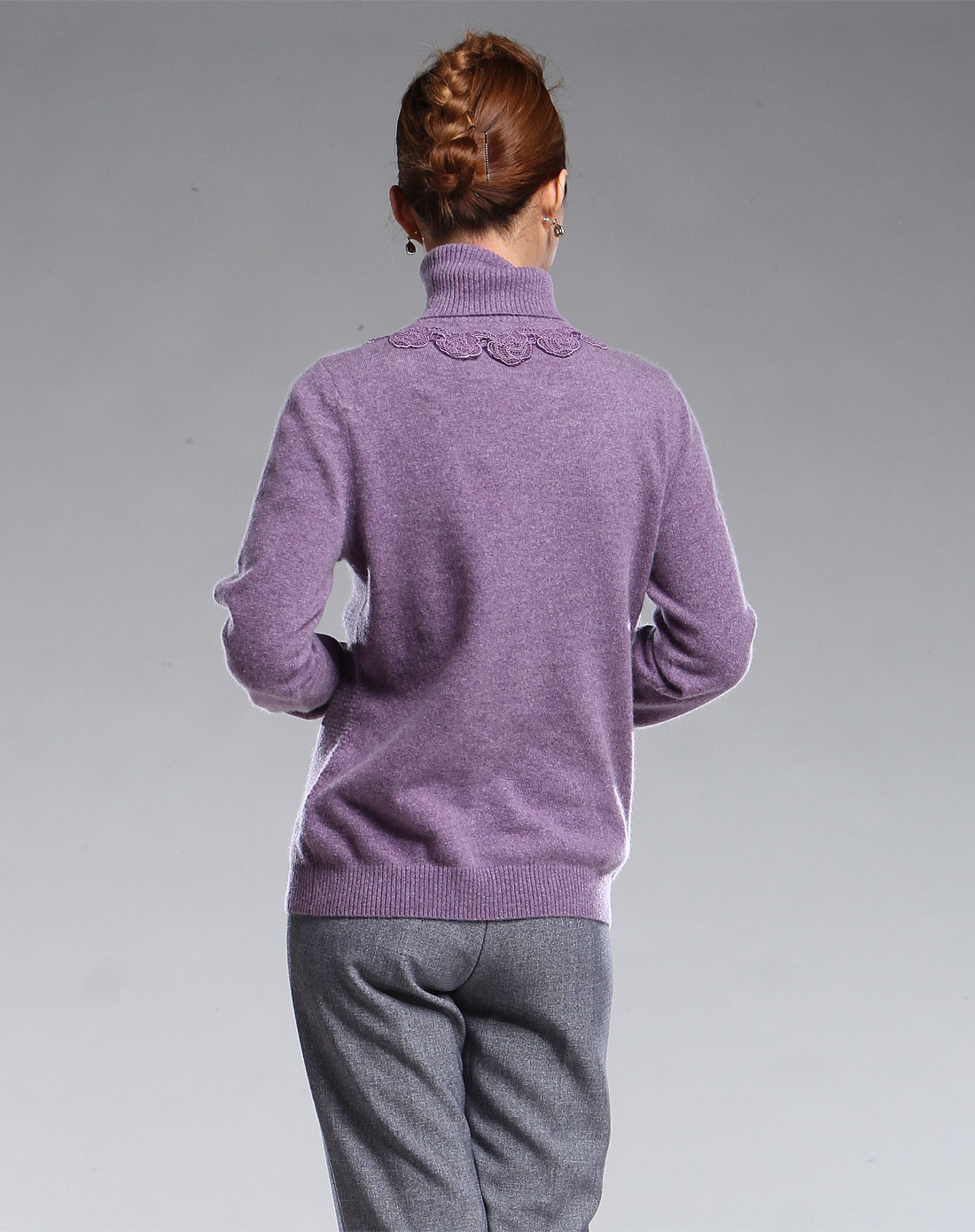 暗紫色优雅气质长袖100%山羊绒衫